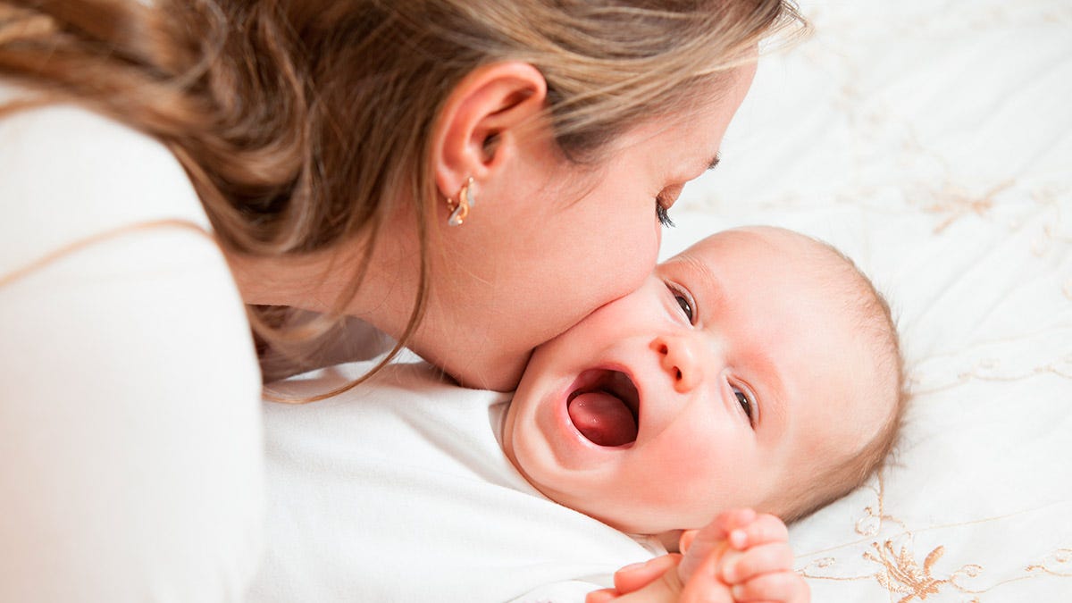 ¿Cómo impacta la alimentación y salud de la madre en sus hijos?